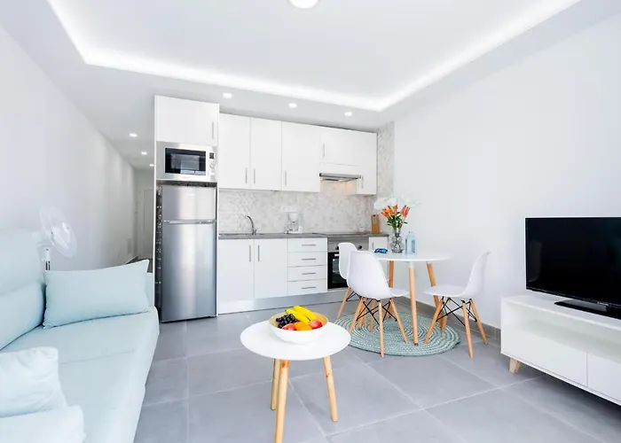 487 B Island Village