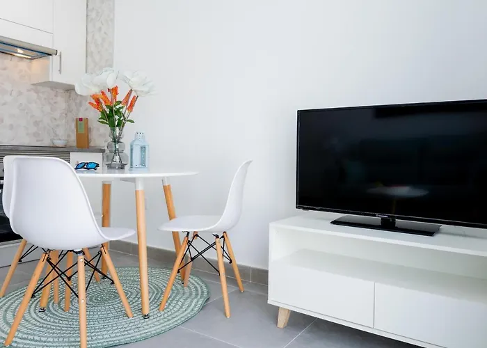 487 B Island Village